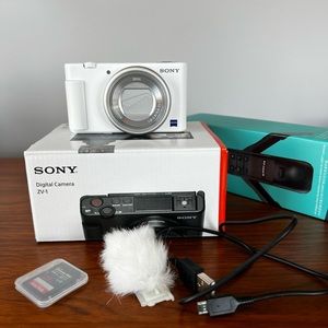 Sony ZV-1 Camera for Content Creators and Vloggers